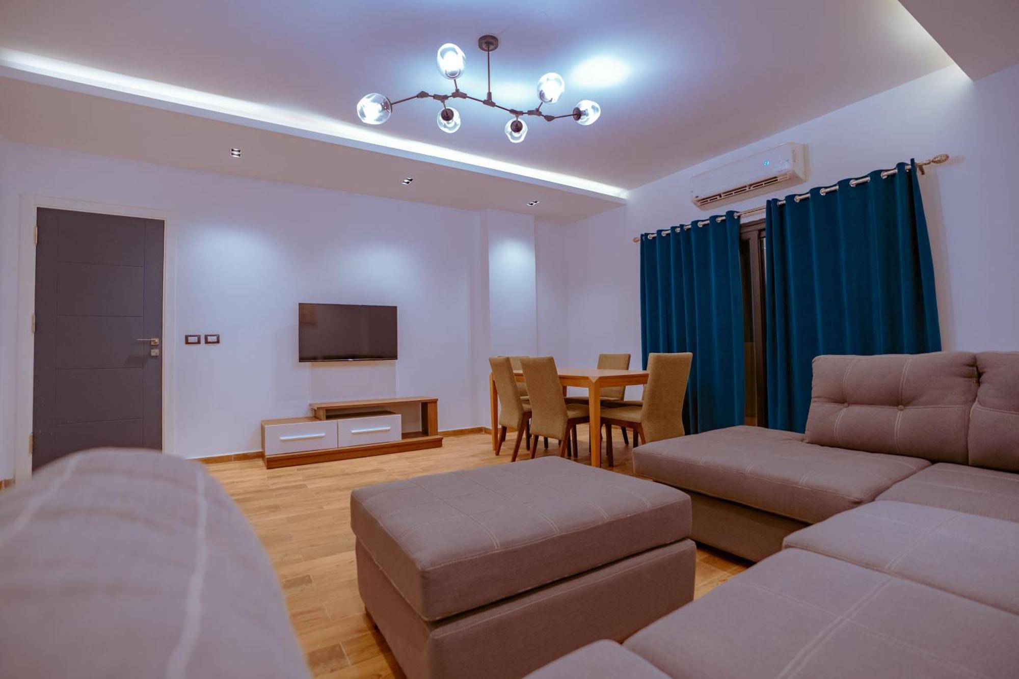 Travelholic New Cairo Residence Εξωτερικό φωτογραφία